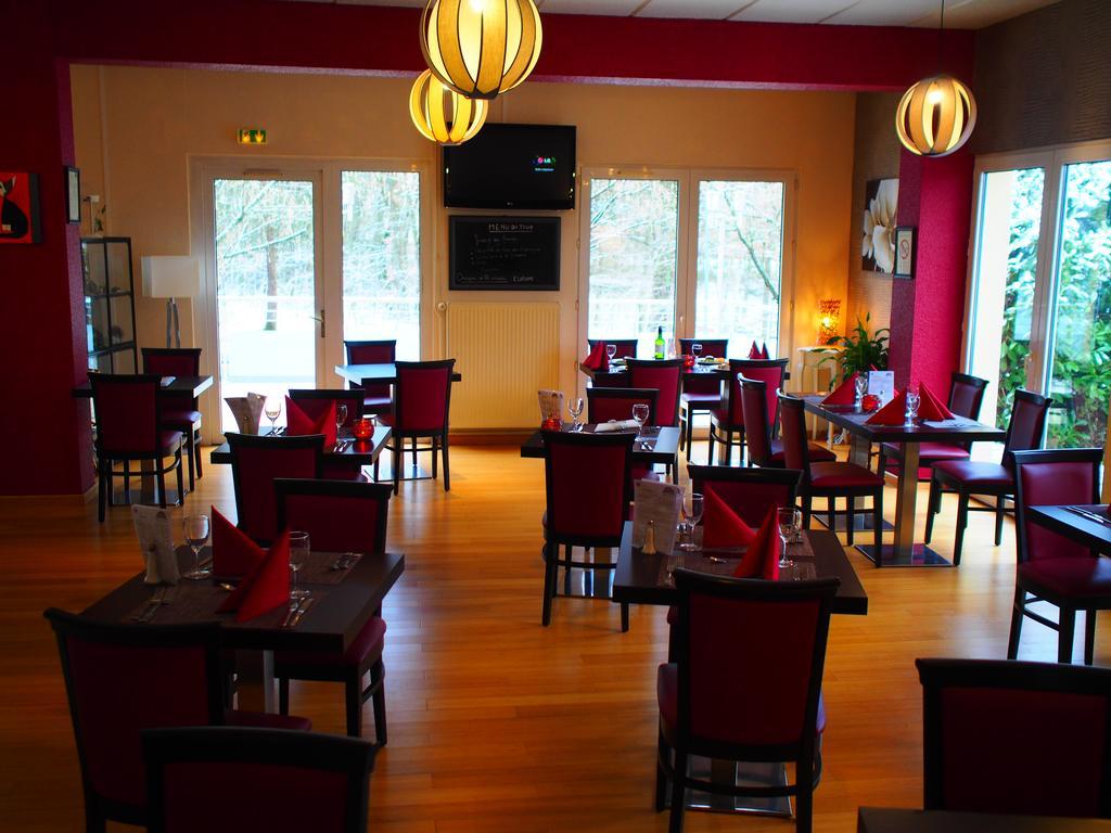 The Originals City, Hotel Et Restaurant Aster, Saint-Avold Nord Крётцвальд-ла-Круа Экстерьер фото