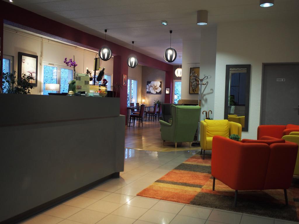 The Originals City, Hotel Et Restaurant Aster, Saint-Avold Nord Крётцвальд-ла-Круа Экстерьер фото