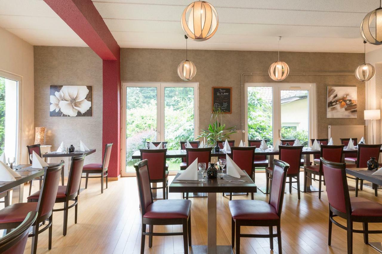 The Originals City, Hotel Et Restaurant Aster, Saint-Avold Nord Крётцвальд-ла-Круа Экстерьер фото